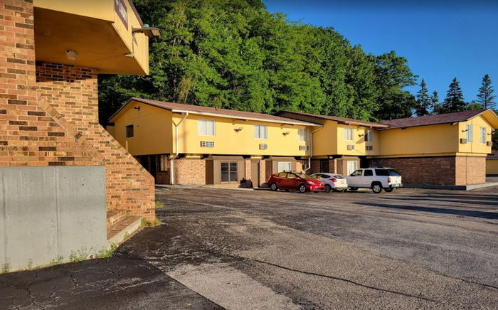 Best Western Manistee Motel (Carriage Inn Motel) - From Website